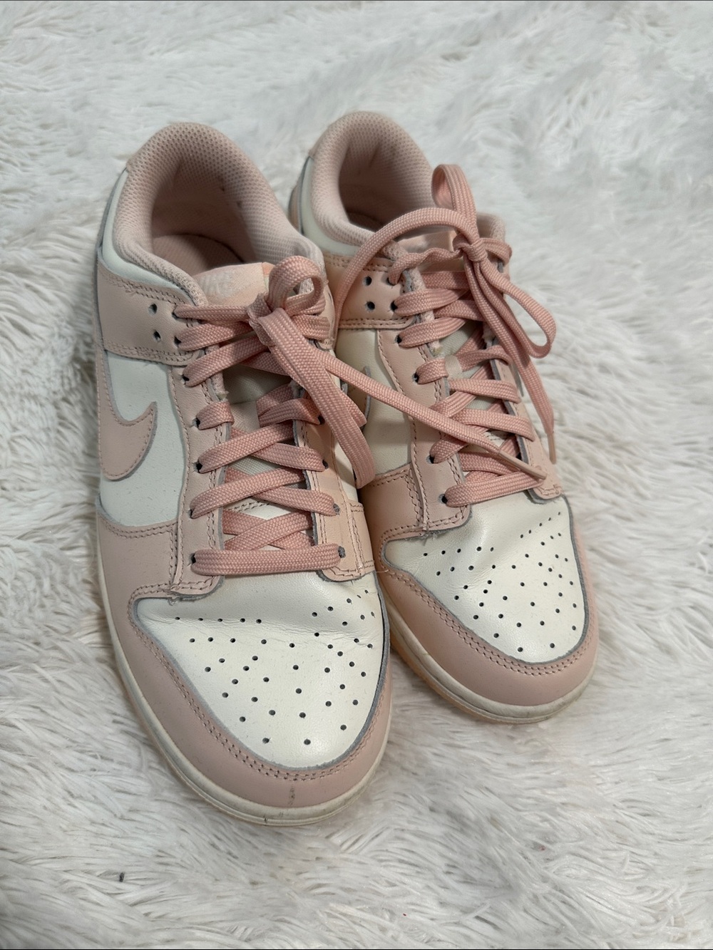 💕 Nike Dunk Low Sneaker